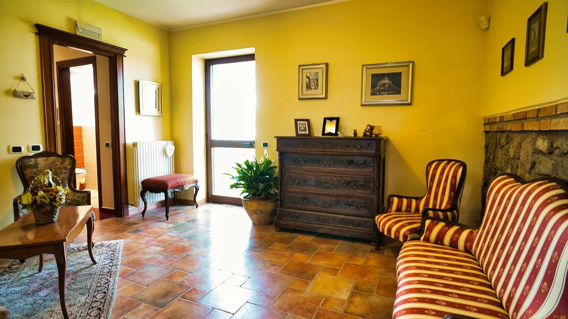 B&B Casale Ansamagi Relax & Pool Genzano di Roma Italia
